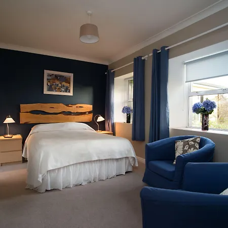 B&B Sharamore House 4*