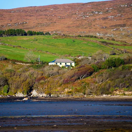 Sharamore House B&B 클리프덴
