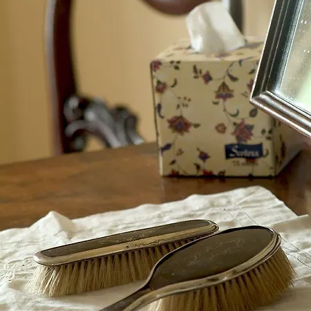 Bed & Breakfast Sharamore House 4*