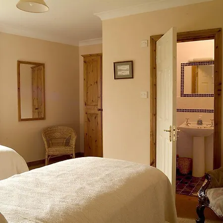 Nocleg ze śniadaniem Sharamore House