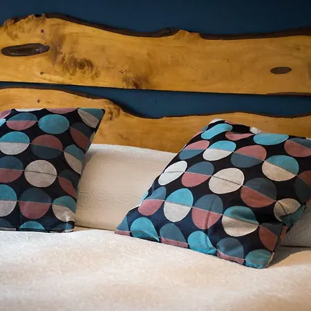 Bed & Breakfast Sharamore House 4*